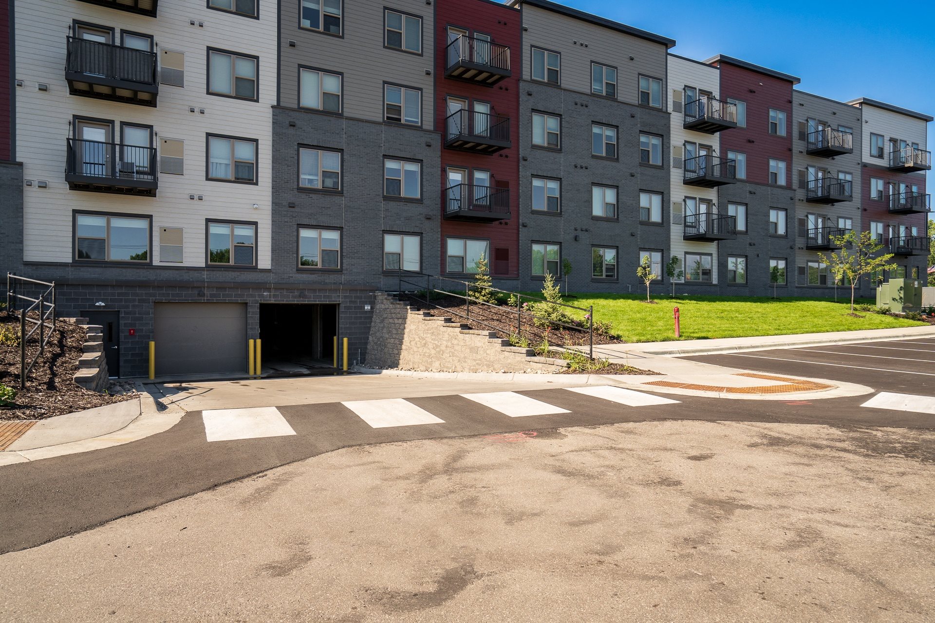 Photos and Video of Element Apartments in Plymouth, MN